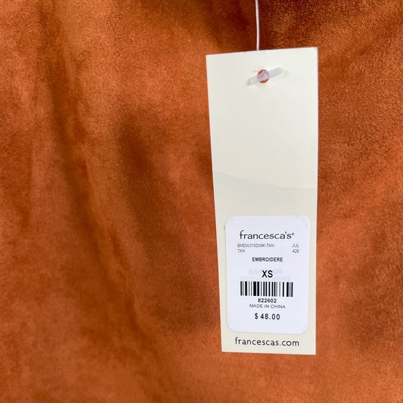 💥 NWT💥 Francesca’s Embroidered Skirt! - Picture 4 of 9